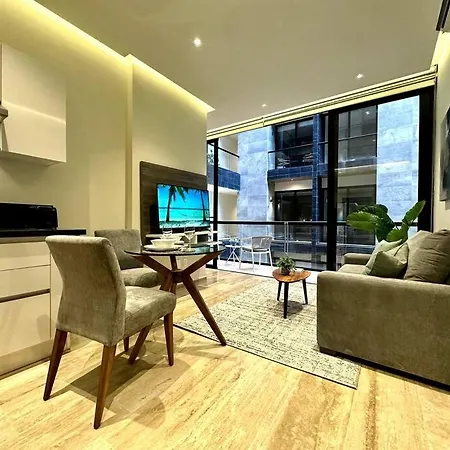 Modern Loft With Rooftop Pool & Gym By Solmar Rentals